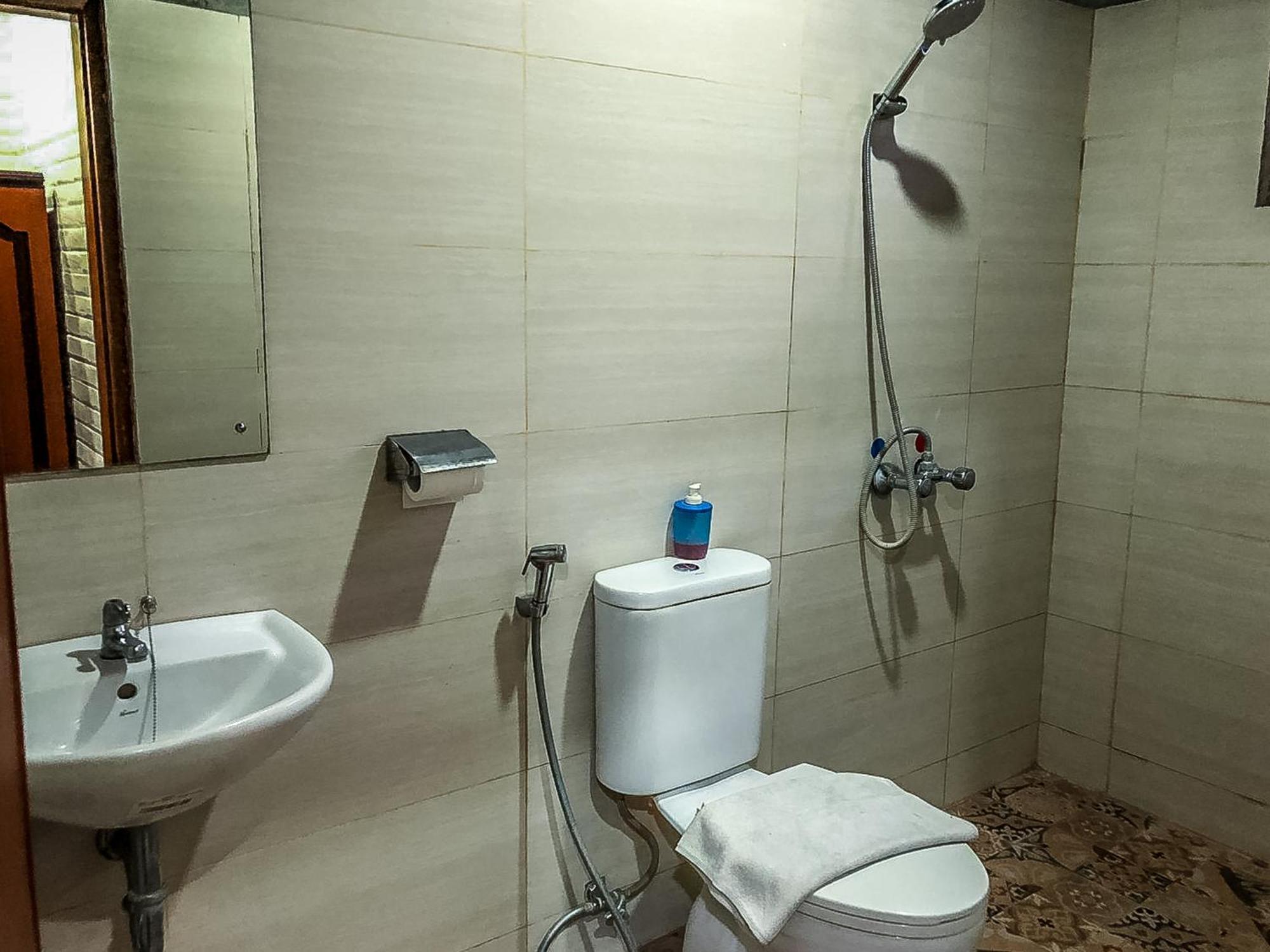 Arys Garden Hotel Yogyakarta ยอกยาการ์ตา ภายนอก รูปภาพ