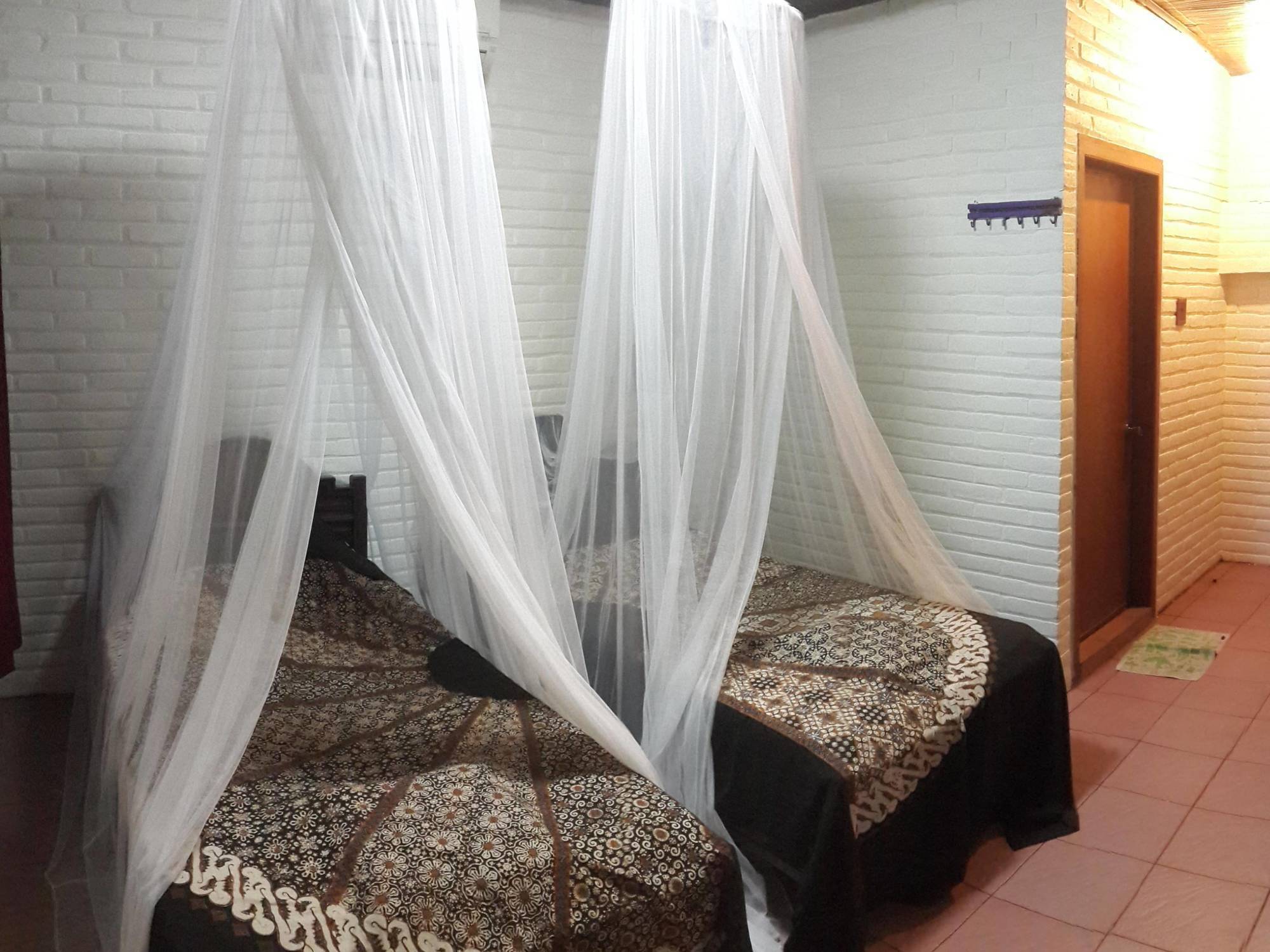 Arys Garden Hotel Yogyakarta ยอกยาการ์ตา ภายนอก รูปภาพ
